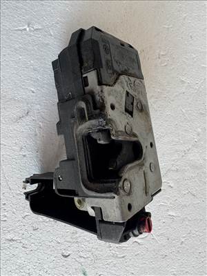 opel zafira b 2005-2014 jobb hátsó ajtózár   13210739