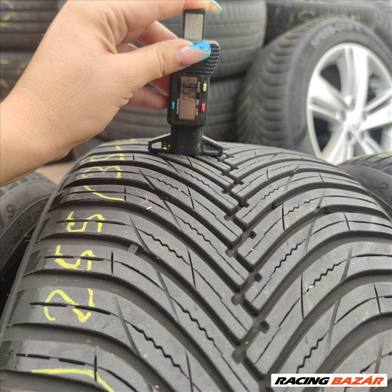 225/40 R19 és 255/35 R19 Maxxis négyévszakos gumi 80000ft a 4db/26/ 3. kép