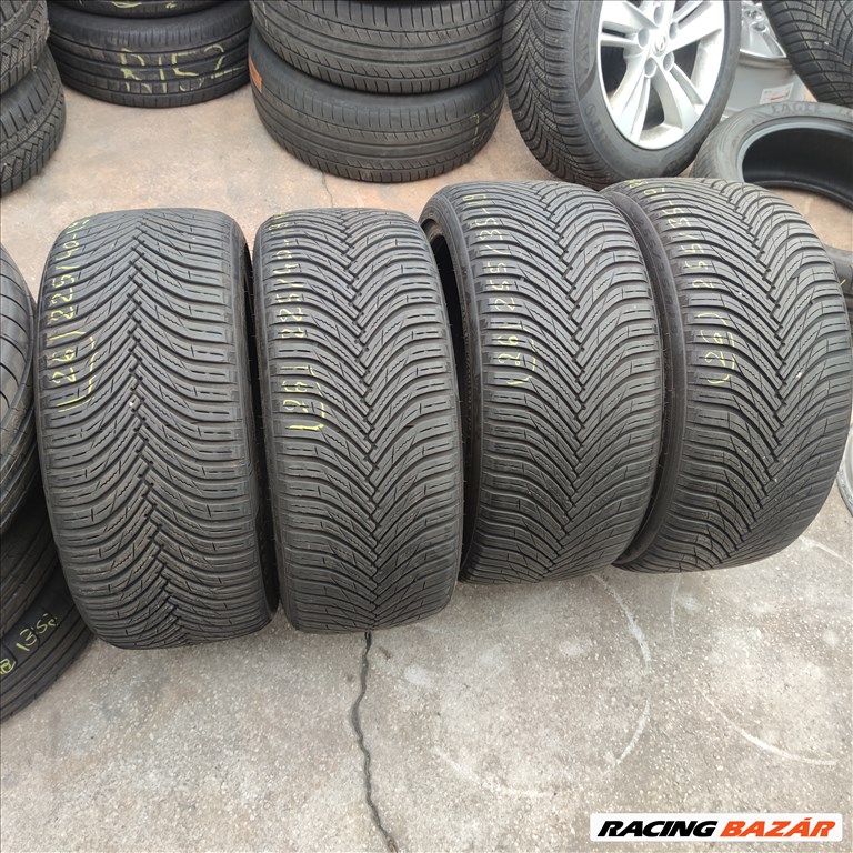 225/40 R19 és 255/35 R19 Maxxis négyévszakos gumi 80000ft a 4db/26/ 5. kép