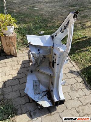 Ford B-Max Mk1 bal első negyed jobb első negyed