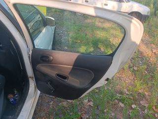 PEUGEOT 206 Ferdehátú (2A/C) Jobb hátsó Hangszóró