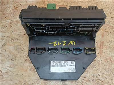 Mercedes E Class W212 (2009-2016) 2.2 Cdi Diesel Biztosíték Tábla 