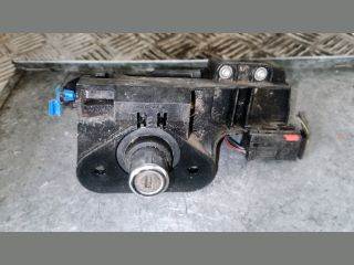 Opel Corsa C Csomagtérajtó Zárszerkezet *127045*