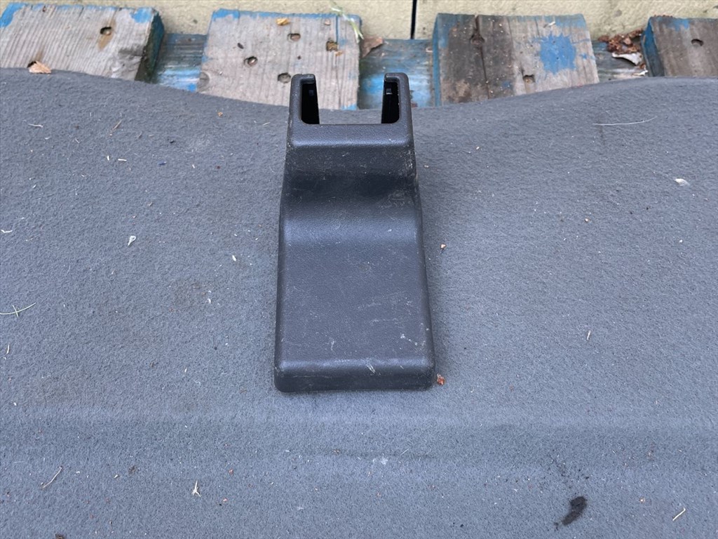 NISSAN QASHQAI / QASHQAI PLUS 2 J10, JJ10 Jobb első Ülés Kárpit 1. kép