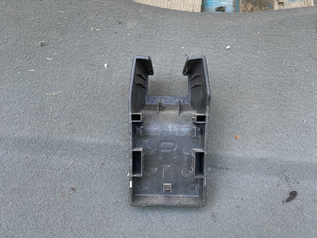 NISSAN QASHQAI / QASHQAI PLUS 2 J10, JJ10 Jobb első Ülés Kárpit 4. kép