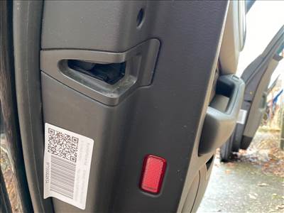 AUDI A8 4E_ Bal hátsó Ajtózár 002432