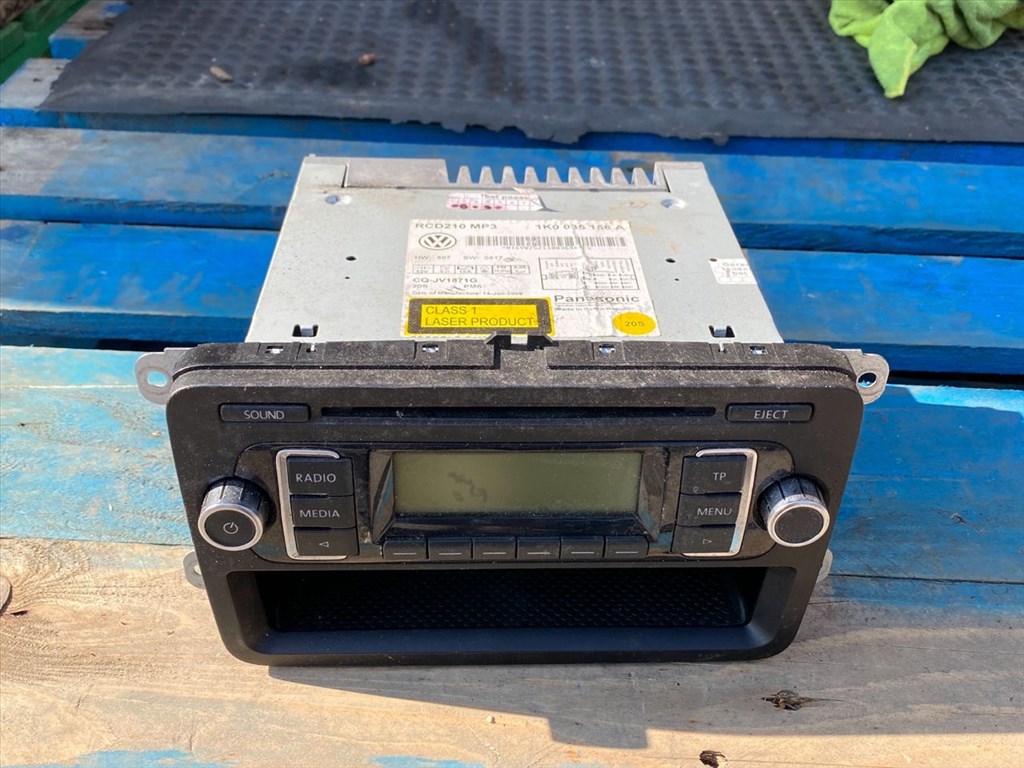 VW GOLF VI 5K1 Rádió / CD 1. kép