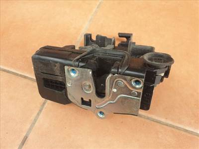 Opel Antara Bal hátsó ajtózár 