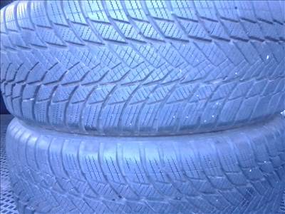  205/60R16 Bridgestone Blizzak LM001 újszerű 2 db téli gumi 
