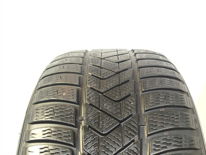 Pirelli Sottozero 3 seal 245/45 R18  1. kép