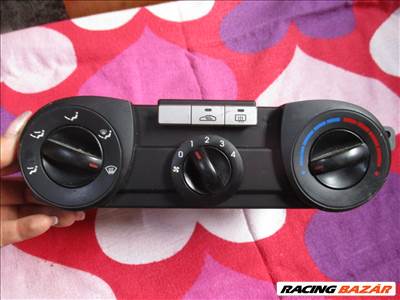 Hyundai i20 (PB) 1.2 fűtéskapcsoló panel nem klímás 8ADFFC17254