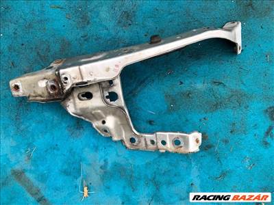 Opel Astra H Bal Fényszóró Lámpakeret 832 , 