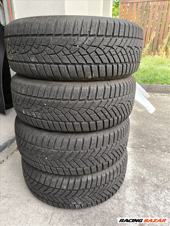  215/6016" 90e/4db újszerű Dunlop téli gumi gumi 1. kép