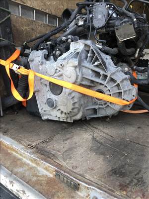 Mercedes Benz automata váltó A , B , CLA , GLA 724.003