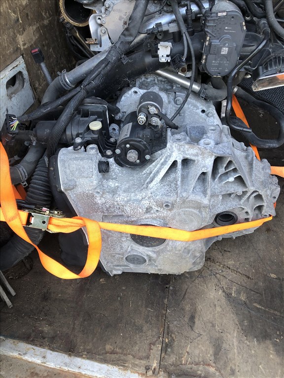 Mercedes Benz automata váltó A , B , CLA , GLA 724.003 3. kép