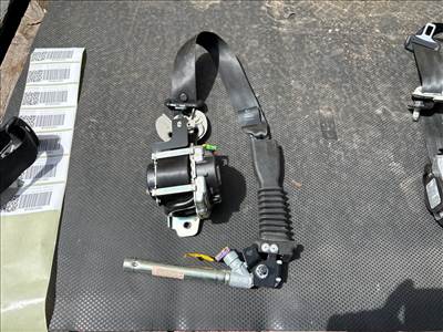KIA SPORTAGE QL, QLE Jobb első Biztonsági Öv
