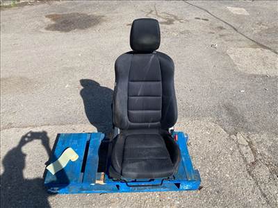 MAZDA 6 Kombi GJ, GH Jobb első Ülés