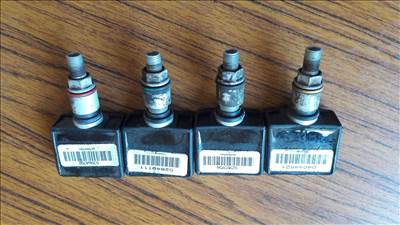 Gyári Renault nyomásérzékelő TPMS 20000ft a 4db /5/