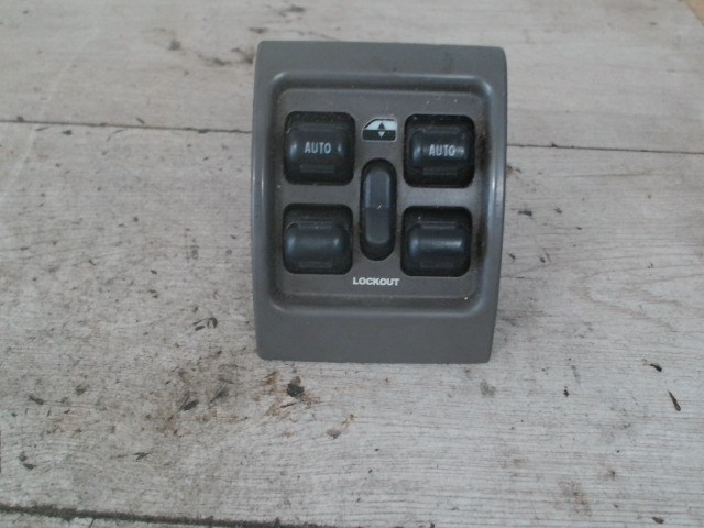 CHRYSLER PT CRUISER 99-06 Ablakemelő kapcsoló pozíció független 1. kép