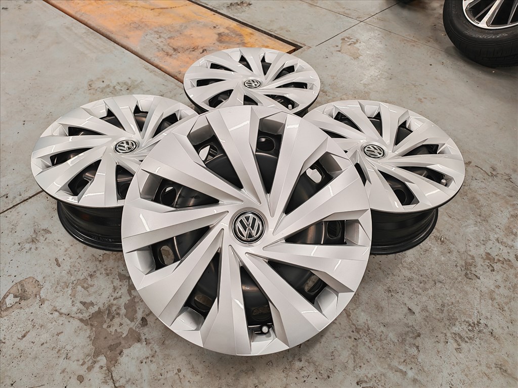  15" 5x100 VW lemezfelni szett dísztárcsával! 1. kép