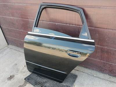 Audi A4 (B6/B7) Bal hátsó Ajtó 17749