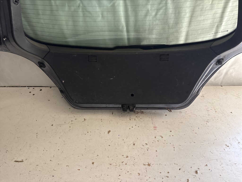 13509 Opel Astra H 2004-2010 Csomagtérajtó Z163 Ezüst 5 ajtós 6. kép