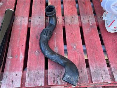 DACIA DUSTER  Légbeömlő Cső