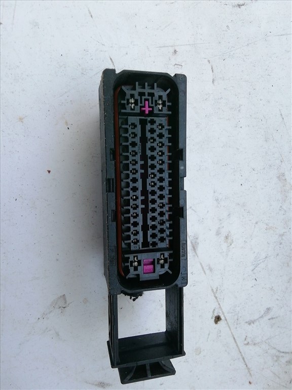  202264 Audi A3 8P, Seat Altea 5P, Skoda Octavia II., Volkswagen Golf V. Abs elektromos csatlakozó 1K0907379AB, 1K0514517AB, 10.0206-0224.4  1. kép