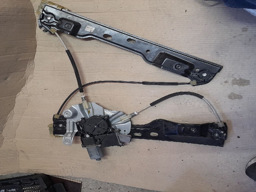 Opel Astra J Jobb első Ablakemelő Szerkezet 1395 ,  915368103 2. kép