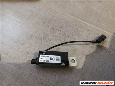 Opel Astra J 2.0 CDTI Antenna Erősítő 4745 ,  13367022