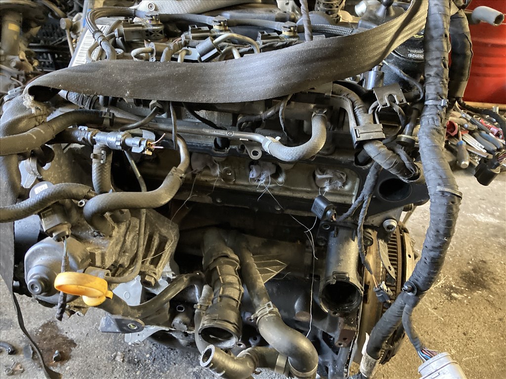 Volkswagen Golf VII 2.0 TDI BMT Golf 7 2.0 CrTdi motor CRB  3. kép