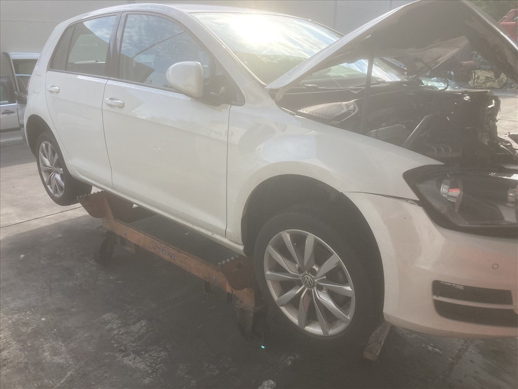 Volkswagen Golf VII 2.0 TDI BMT Golf 7 2.0 CrTdi motor CRB  4. kép