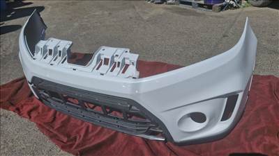 Suzuki Vitara (LY) első lökhárító 