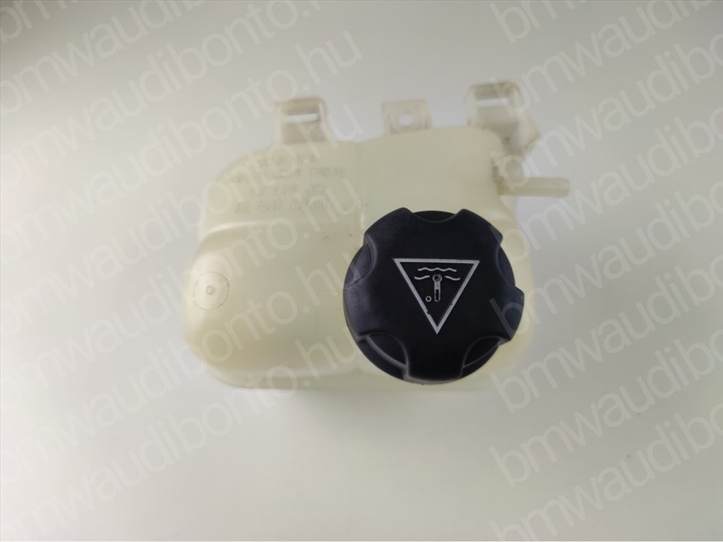 MINI COUNTRYMAN (R60)  One D Kiegyenlítő tartály (7539267, 17137823626) 2. kép