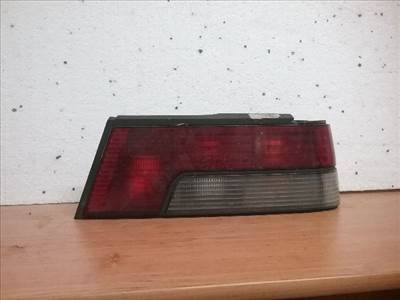 Peugeot 405 PEUGEOT 405 Jobb Hátsó Lámpa