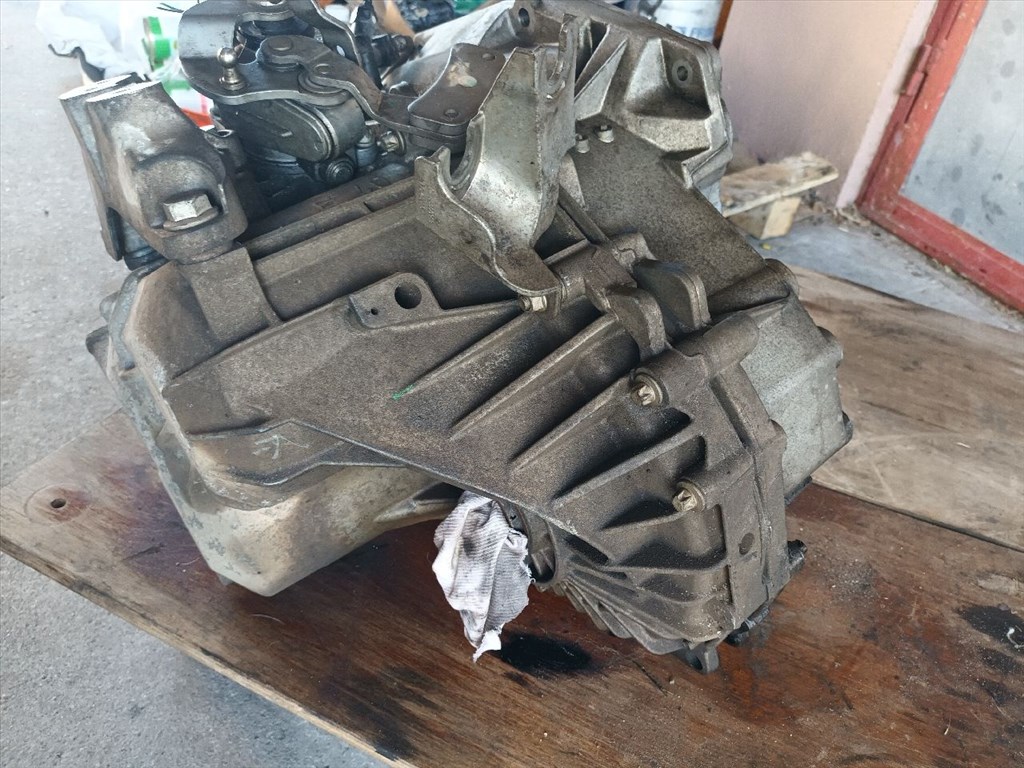 Opel Zafira C Tourer 2.0 CDTI F40 Váltó 5333 , 55583502 f40-55583502 2. kép