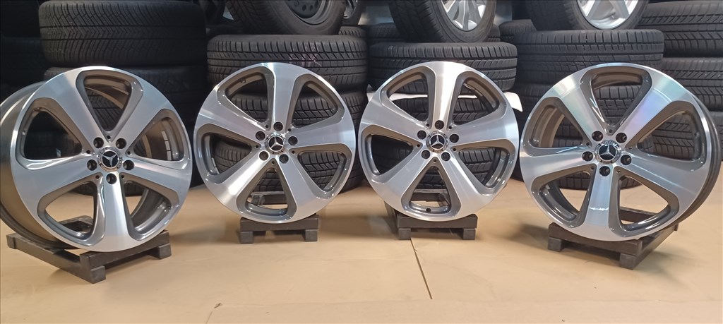 Mercedes W253 GLC klasse alufelnik 5x112 8x19 ET38 4db 6. kép