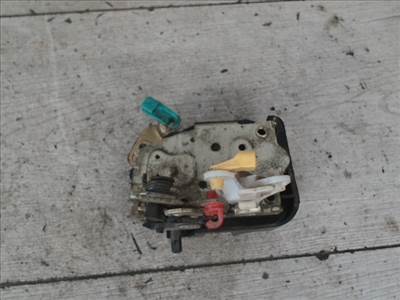 CHRYSLER PT CRUISER 99-06 Bal hátsó ajtó zárszerkezet mechanikus