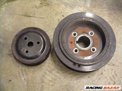 Opel Astra H 1.7 CDTi  Szíjtárcsa / Főtengely hosszbordás szíjtárcsa