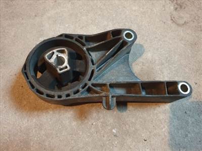Opel Astra J Váltótartó bak A17dts A17dte A17dtn A17dtc  13248600