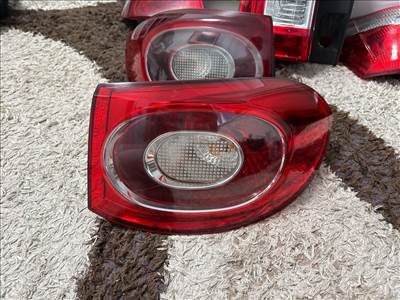 VW TIGUAN 5N_ Jobb Hátsó Lámpa 015651