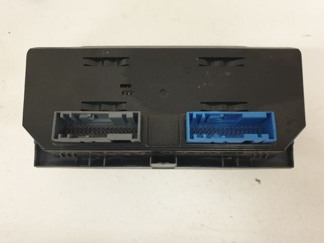 Opel Astra H, Opel Zafira B Fűtéskapcsoló DIGITKLÍMÁS  13250618 2. kép