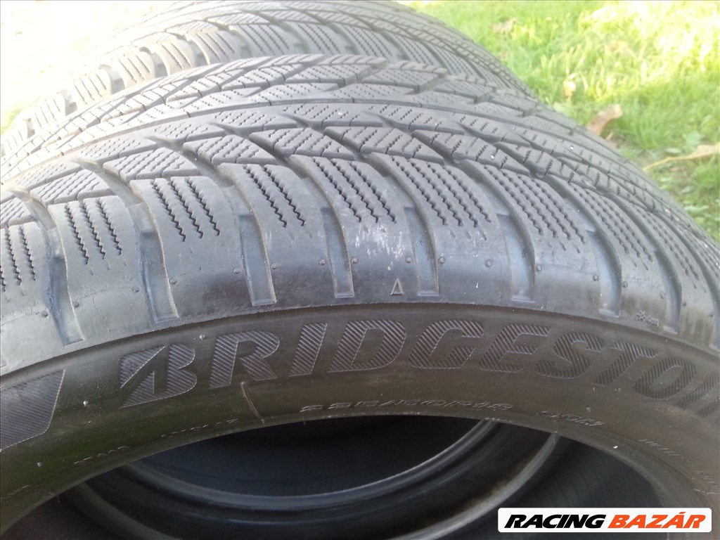  225/50R18 Bridgestone defekttűrő téli gumi 2 db  2. kép
