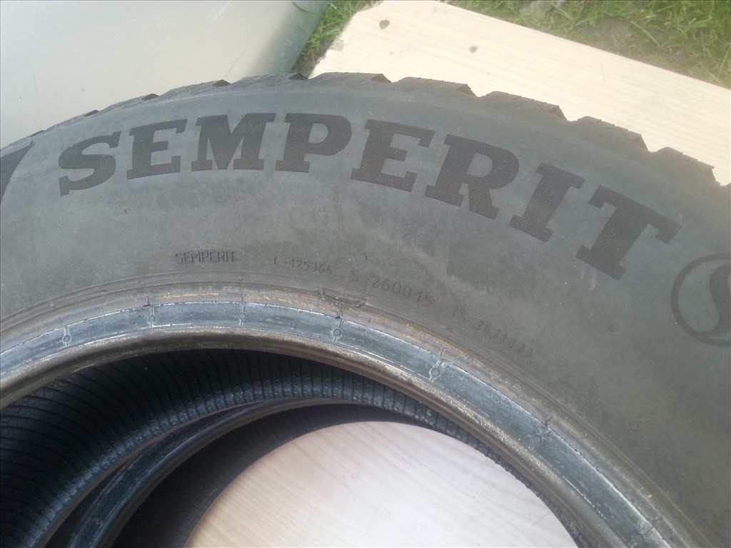  195/65R15 XL Semperit Speed-grip5 újszerű téli gumi 2 db 4. kép