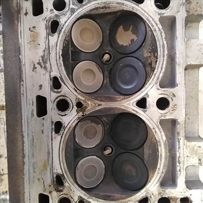 RENAULT MEGANE 99-02 Hengerfej. benzines