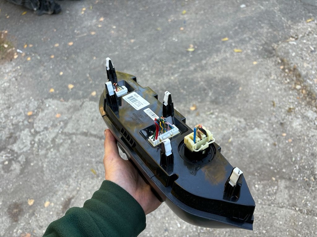 KIA RIO III UB Fűtéskapcsoló (digit klímás) 4. kép