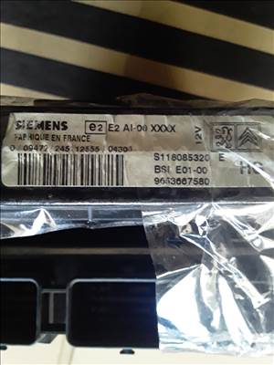 Peugeot 206 1.6 HDI ECU BSI Szett BSI E01-00 HG