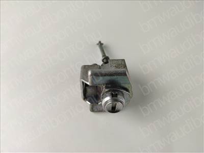 MINI COUNTRYMAN (R60) Bal első ajtó zárbetét (a kilincs mellett) (1501770)