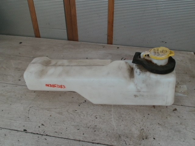 CHRYSLER PT CRUISER 99-06 Ablakmosó tartály 1 motoros 1. kép