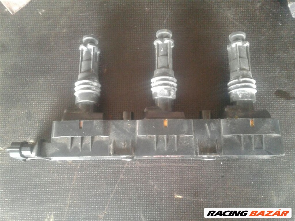 Opel Corsa D 1.0 Gyújtótrafó 1067 ,  1. kép